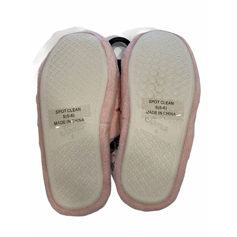 NWT SOMA Embraceable Plush Slippers SMALL Pink - Picture 2 of 4